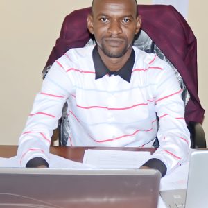 Dr Ibrahima BAKAYOKO Vice Recteur Etudes